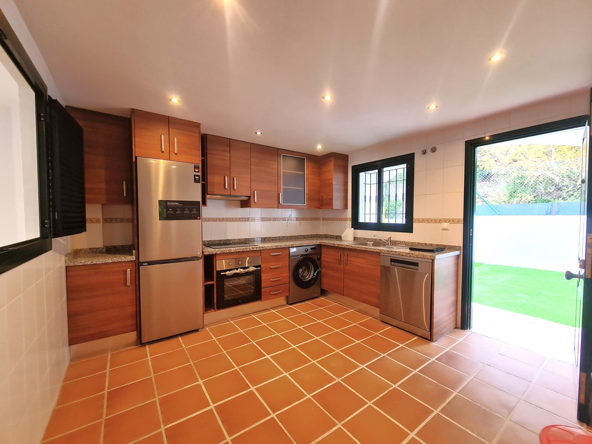 3 Bed, 3 Bath, HouseFor Sale, Manilva, Malaga