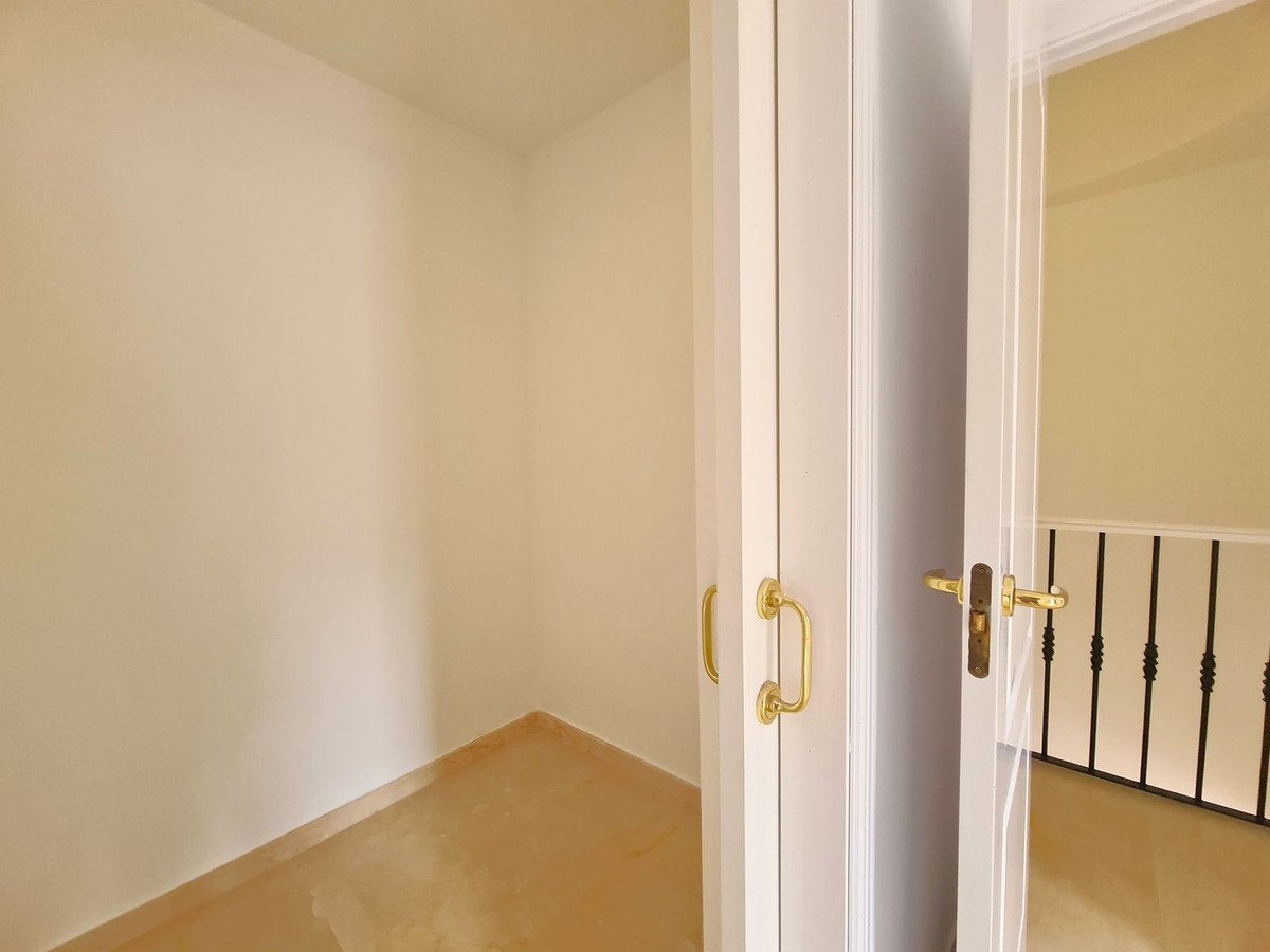 3 Bed, 3 Bath, HouseFor Sale, Manilva, Malaga