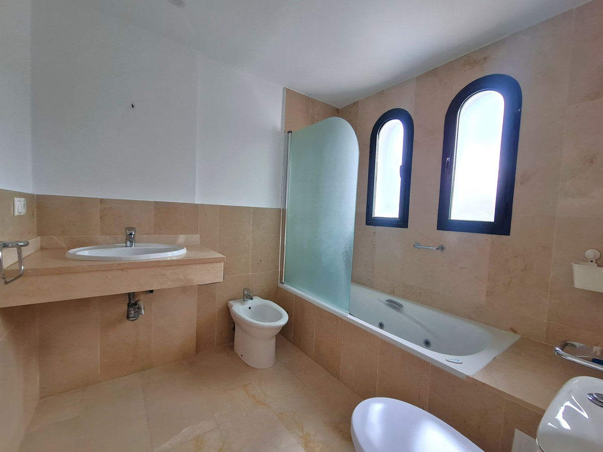 3 Bed, 3 Bath, HouseFor Sale, Manilva, Malaga