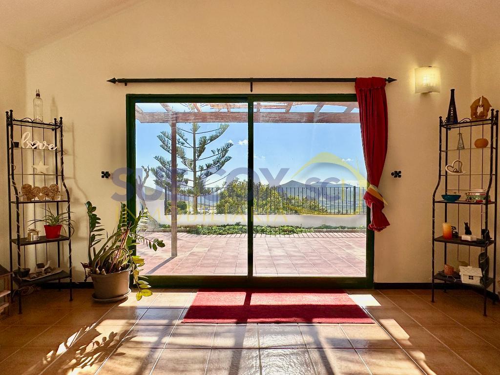 4 Bed, HouseFor Sale, Calle Las Andorinas, Nazaret, Lanzarote, Isla Canarias, 35539