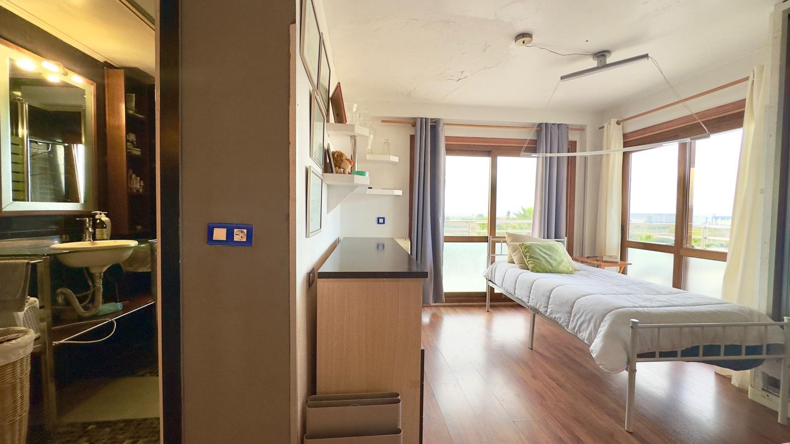 1 Bed, 1 Bath, ApartmentFor Sale, Torrevieja, Alicante