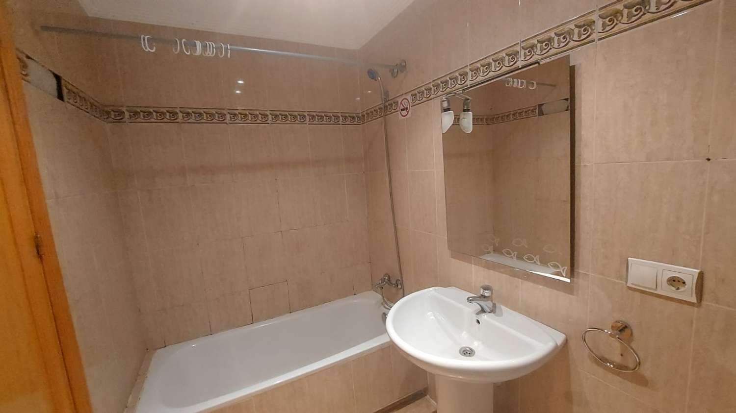 3 Bed, 2 Bath, ApartmentFor Sale, Calpe, Alicante