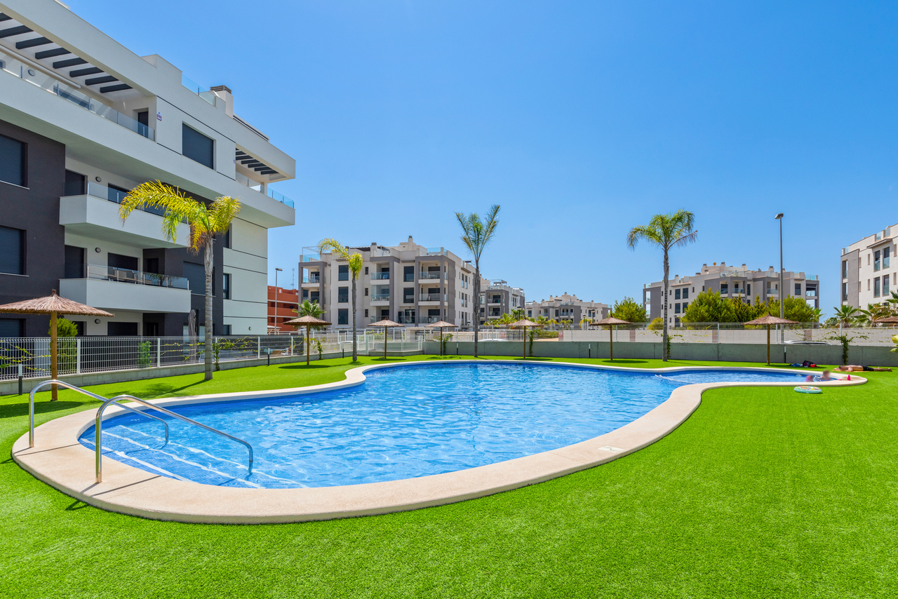 2 Bed, 2 Bath, ApartmentFor Sale, Villamartin, Alicante