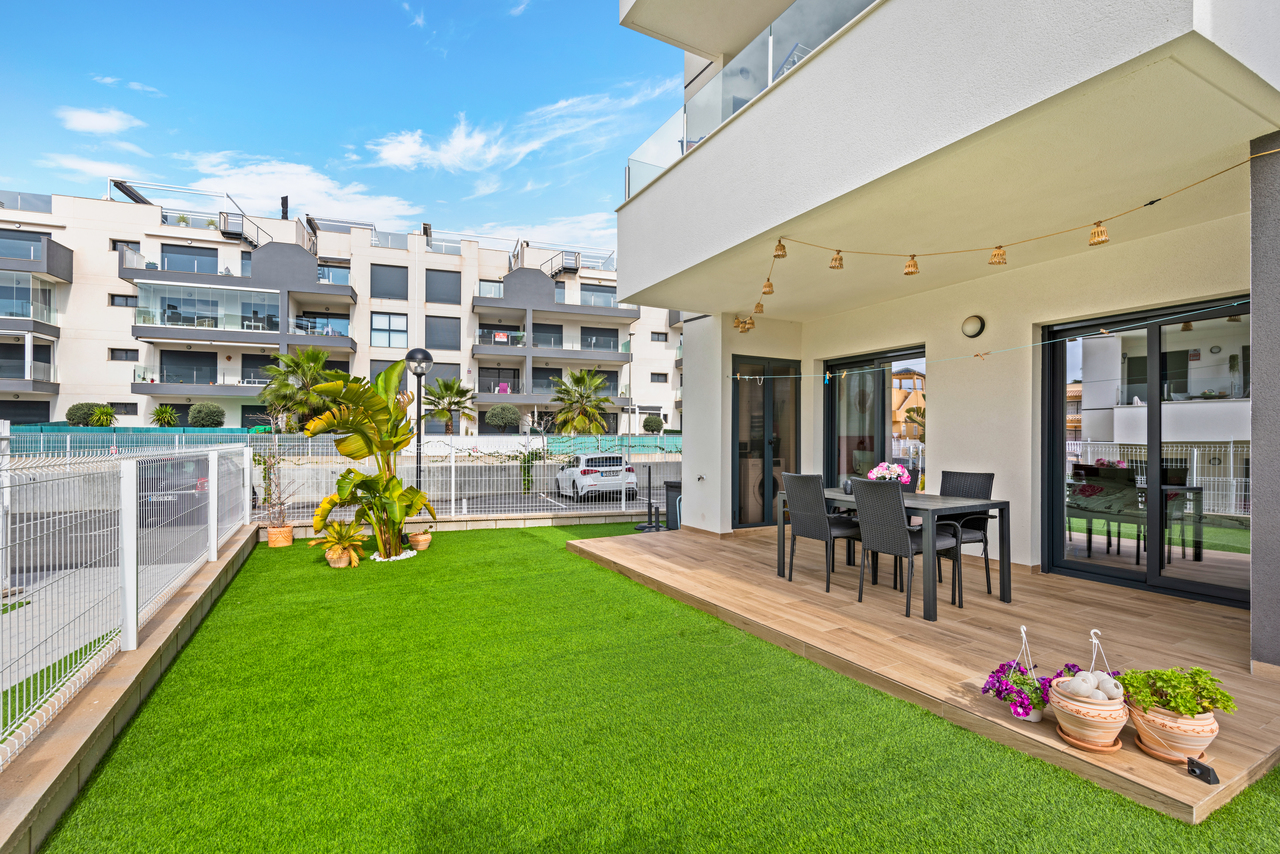 2 Bed, 2 Bath, ApartmentFor Sale, Villamartin, Alicante