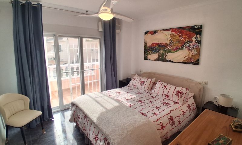 2 Bed, 1 Bath, ApartmentFor Sale, Torrevieja, Alicante