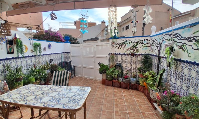 2 Bed, 1 Bath, ApartmentFor Sale, Torrevieja, Alicante