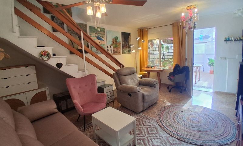 2 Bed, 1 Bath, ApartmentFor Sale, Torrevieja, Alicante