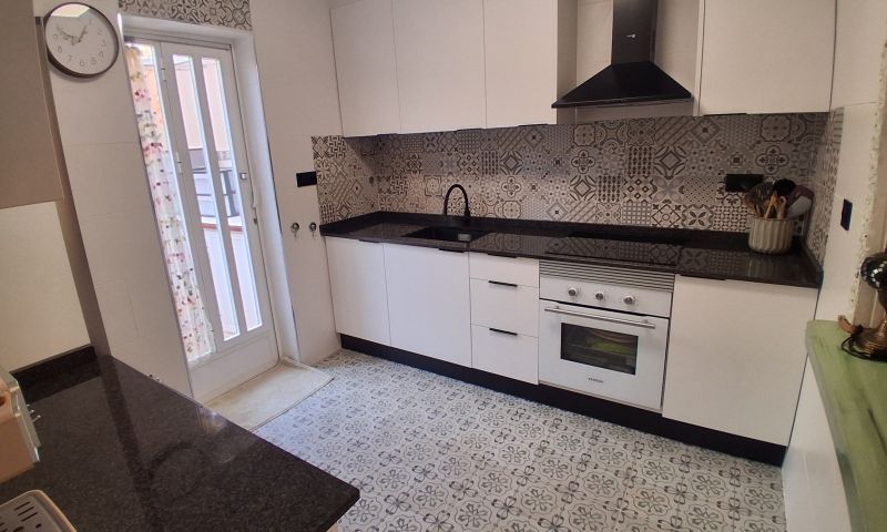 2 Bed, 1 Bath, ApartmentFor Sale, Torrevieja, Alicante