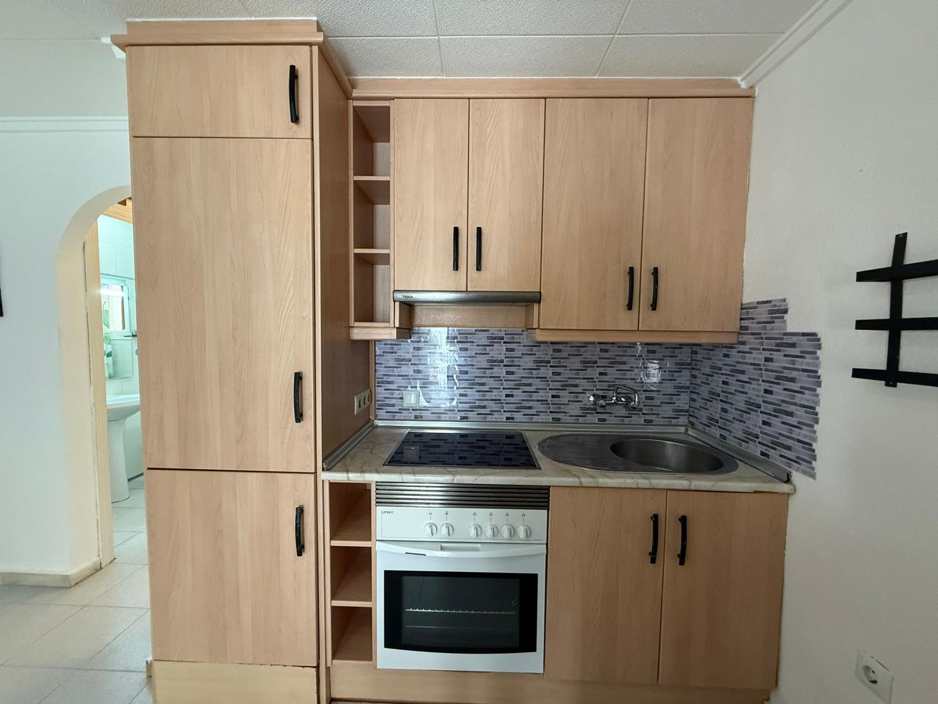 1 Bed, 1 Bath, HouseFor Sale, Torrevieja, Alicante