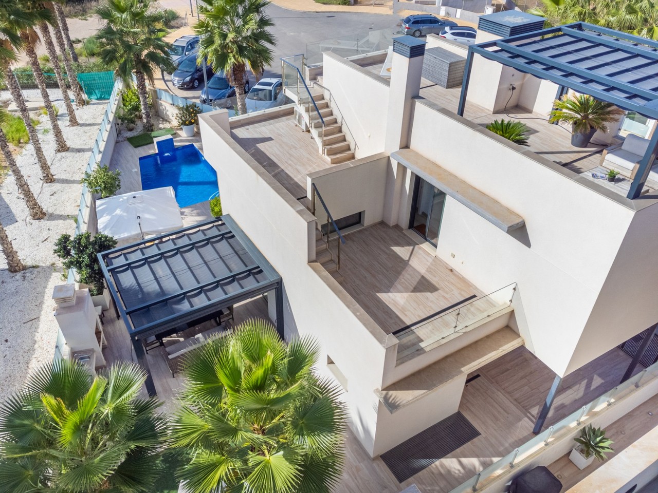 5 Bed, 4 Bath, HouseFor Sale, Cabo Roig, Alicante