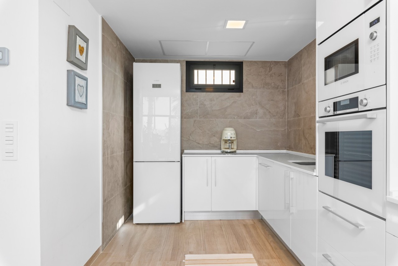 5 Bed, 4 Bath, HouseFor Sale, Cabo Roig, Alicante