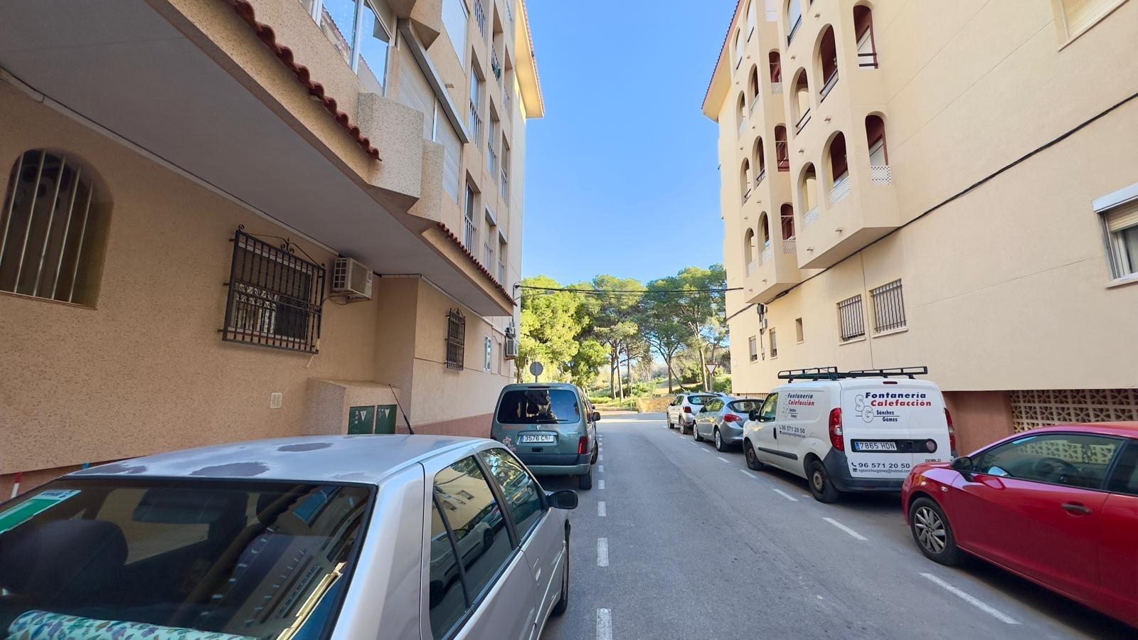1 Bed, 1 Bath, ApartmentFor Sale, Guardamar Del Segura, Alicante