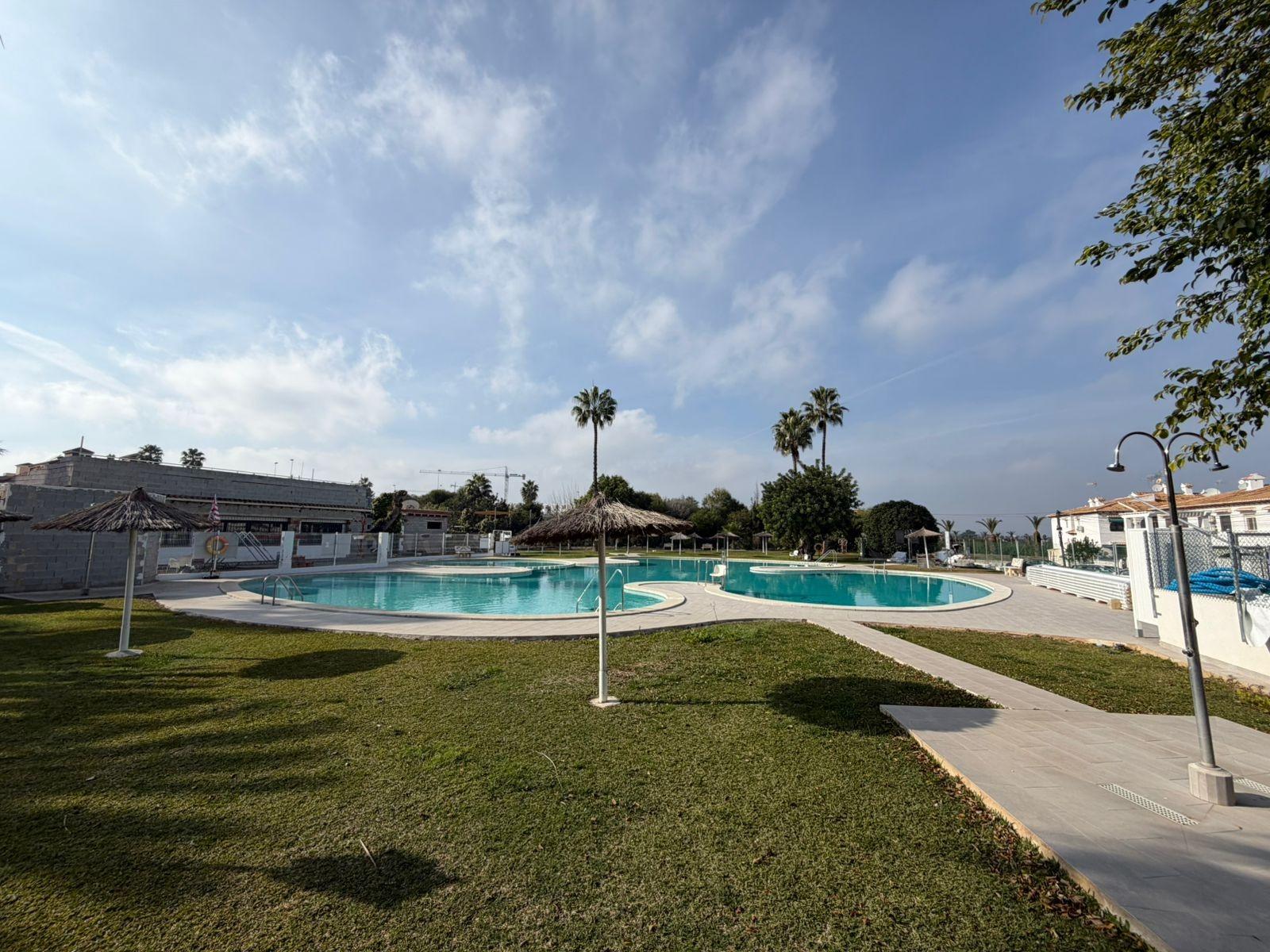 1 Bed, 1 Bath, ApartmentFor Sale, Torrevieja, Alicante