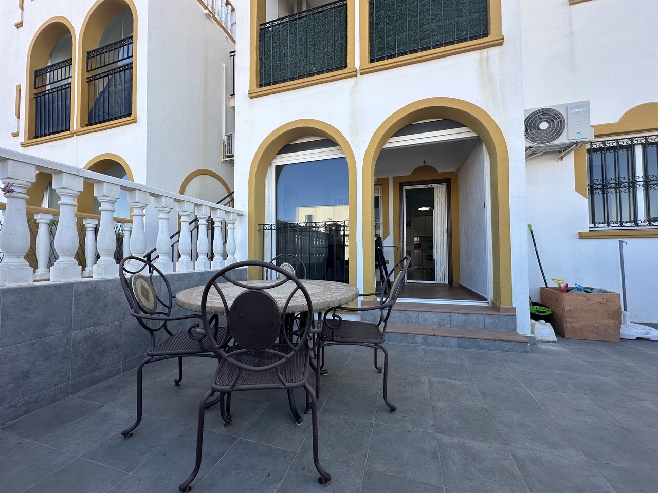 2 Bed, 1 Bath, ApartmentFor Sale, La Zenia, Alicante