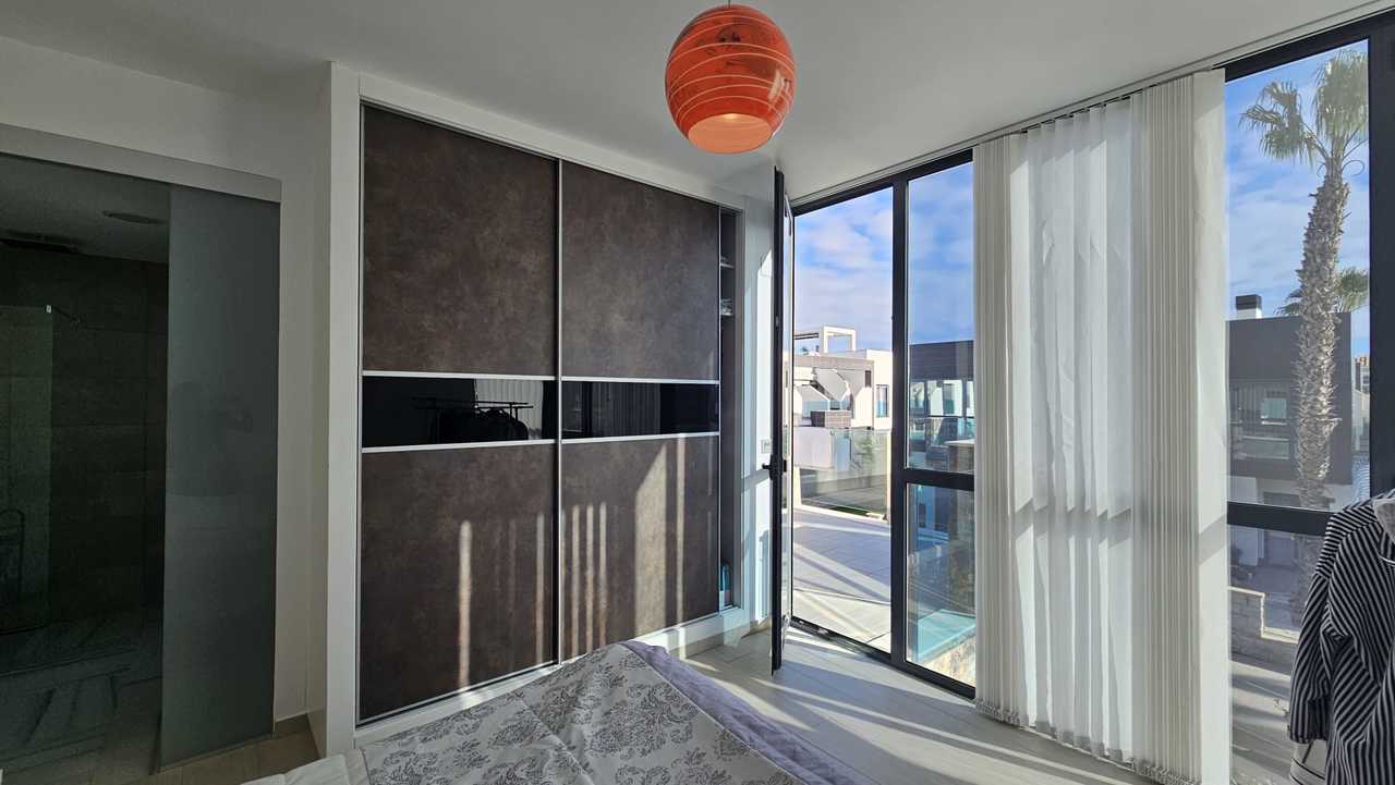 3 Bed, 2 Bath, HouseFor Sale, Cabo Roig, Alicante