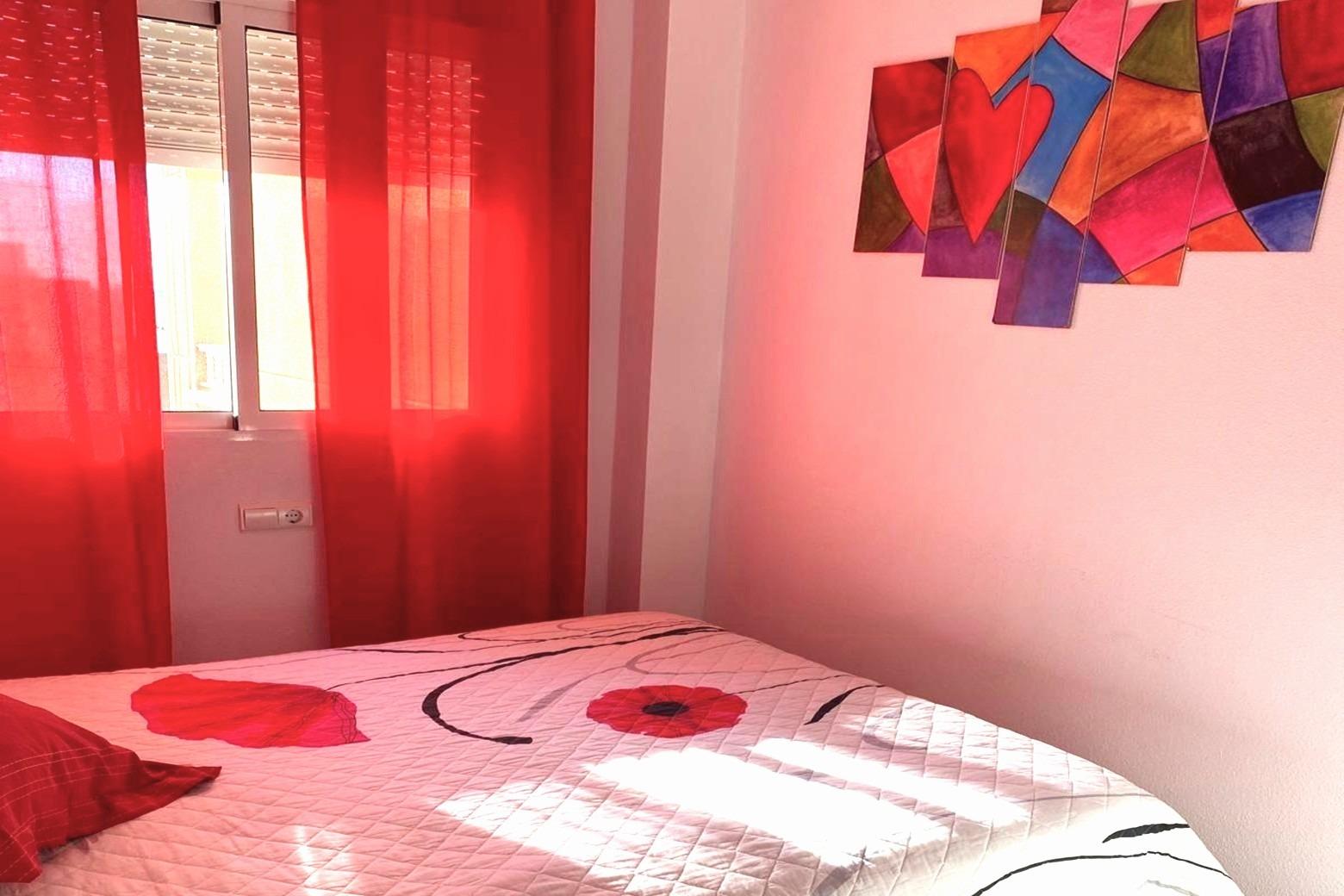 3 Bed, 2 Bath, ApartmentFor Sale, Torrevieja, Alicante