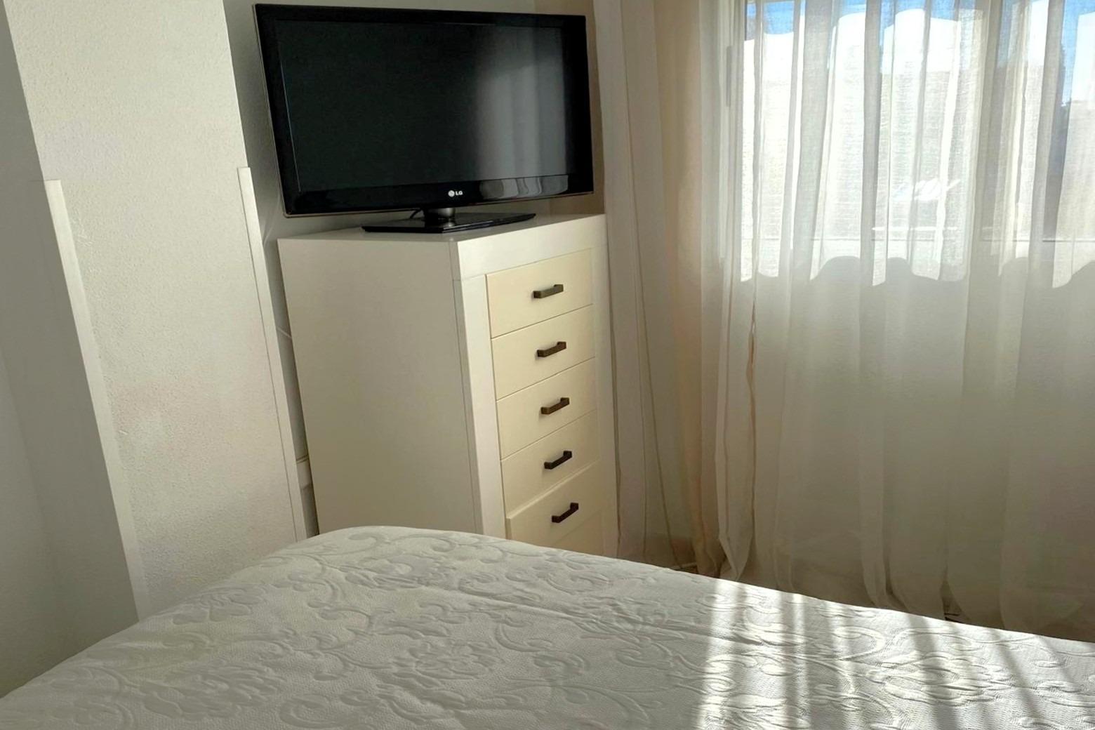 3 Bed, 2 Bath, ApartmentFor Sale, Torrevieja, Alicante