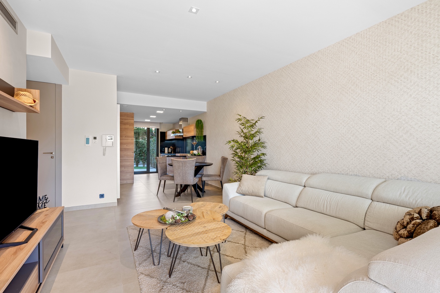 2 Bed, 2 Bath, ApartmentFor Sale, Orihuela Costa, Alicante