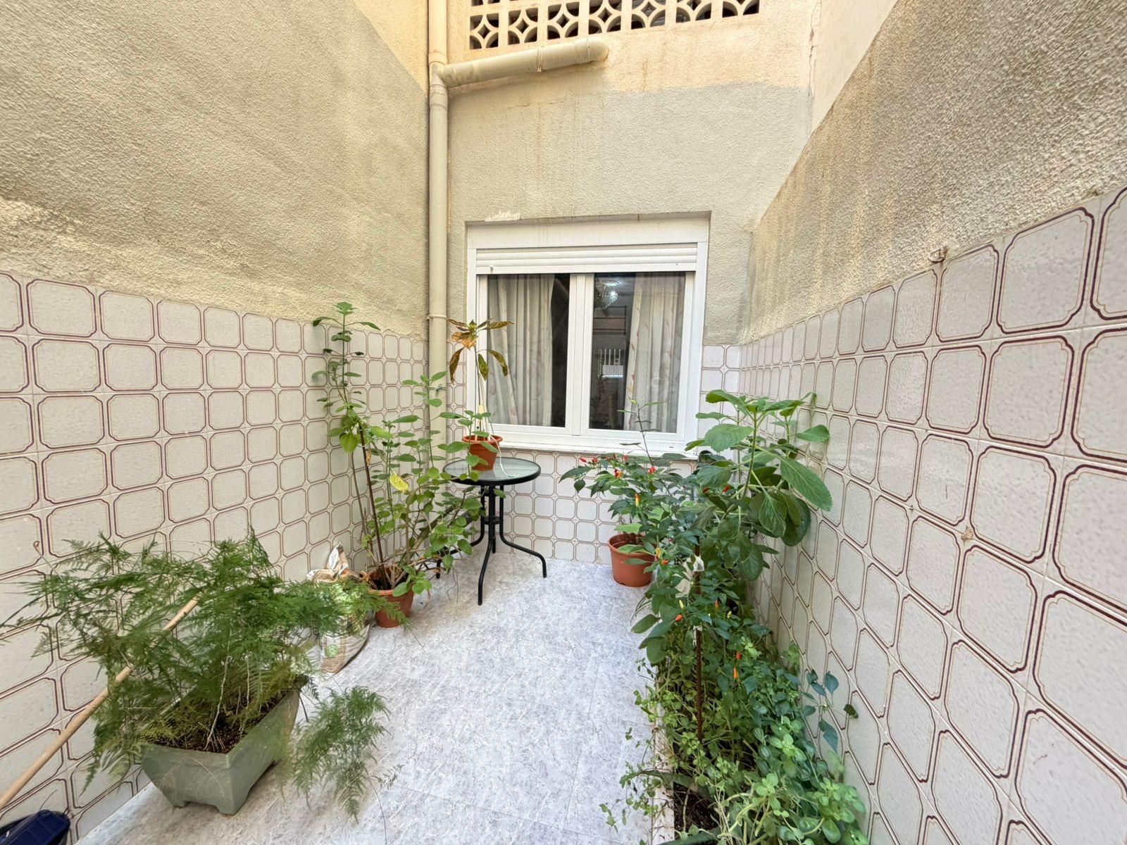 3 Bed, 1 Bath, ApartmentFor Sale, Torrevieja, Alicante