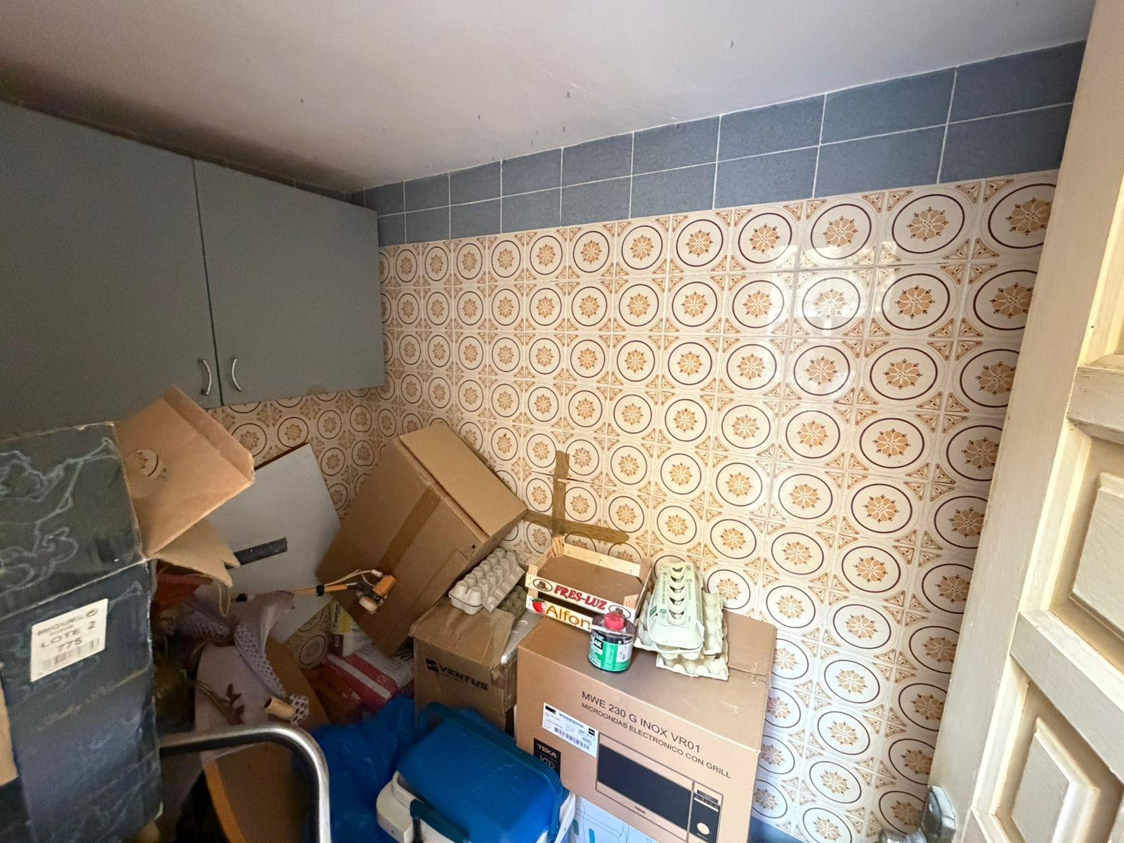 3 Bed, 1 Bath, ApartmentFor Sale, Torrevieja, Alicante