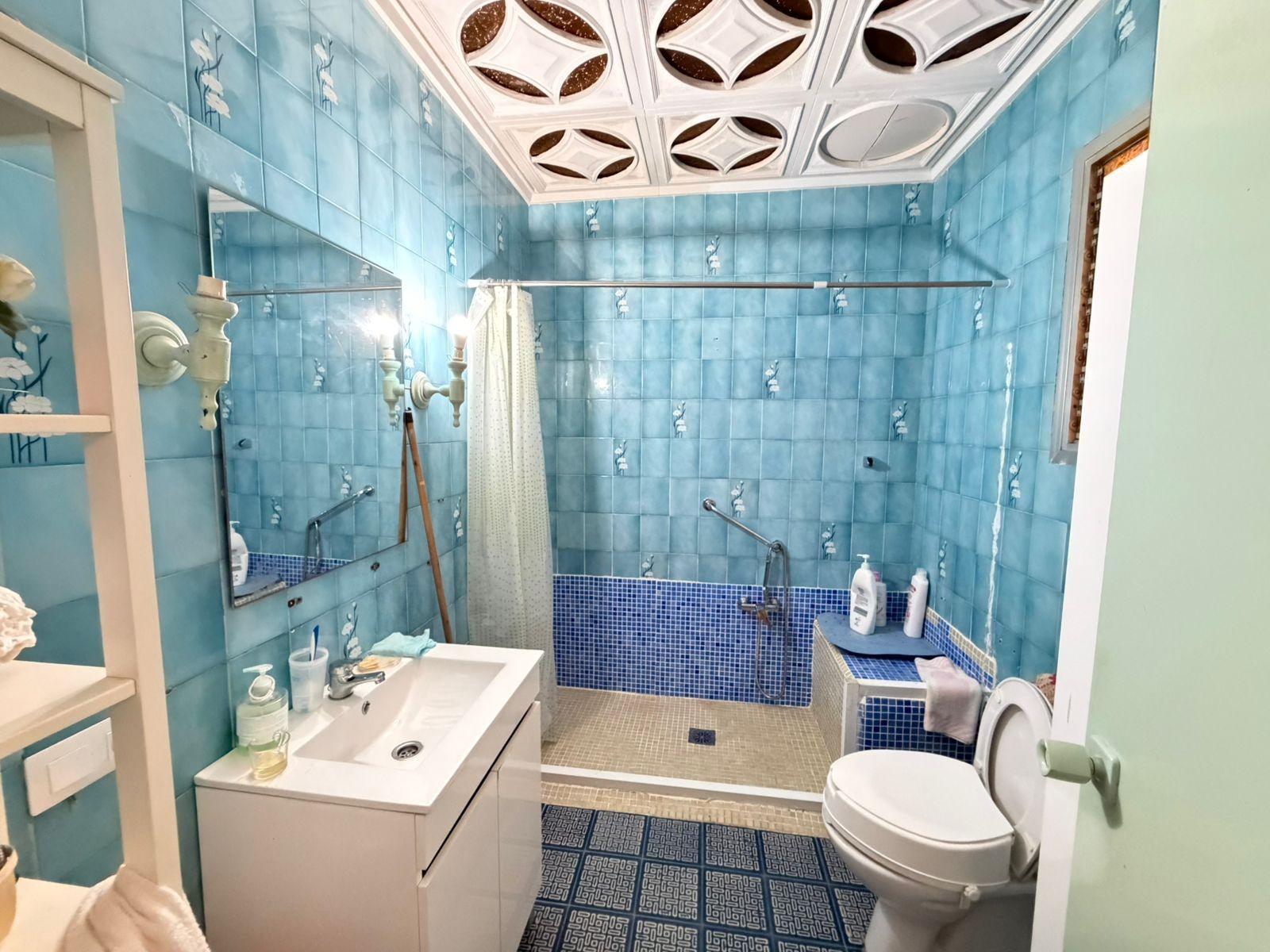 3 Bed, 1 Bath, ApartmentFor Sale, Torrevieja, Alicante