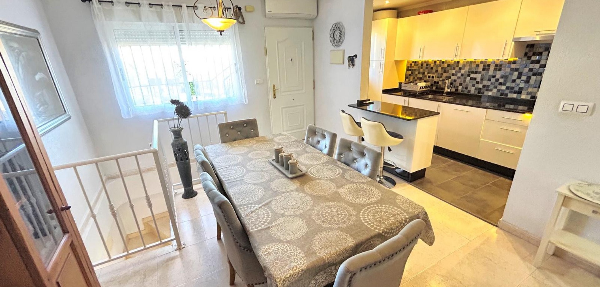 4 Bed, 2 Bath, HouseFor Sale, Orihuela Costa, Alicante