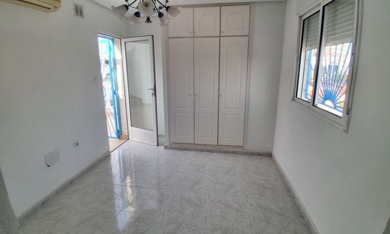5 Bed, 3 Bath, HouseFor Sale, Rojales, Alicante