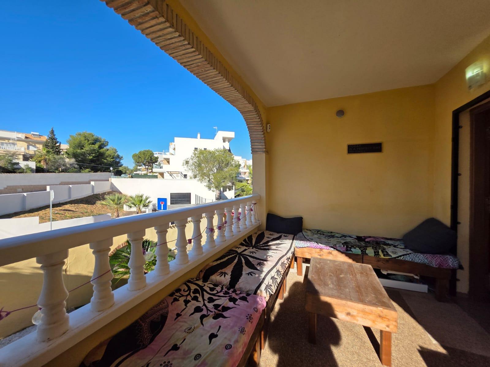 4 Bed, 2 Bath, HouseFor Sale, Orihuela Costa, Alicante