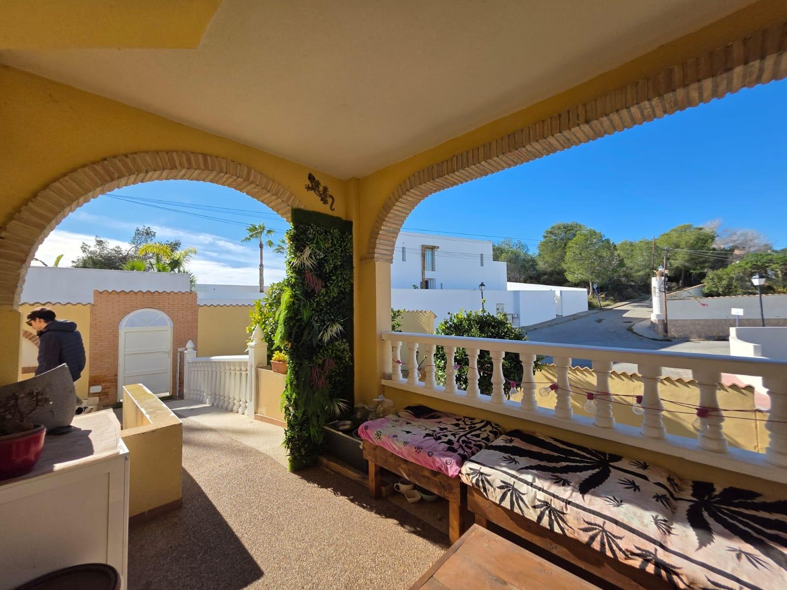 4 Bed, 2 Bath, HouseFor Sale, Orihuela Costa, Alicante