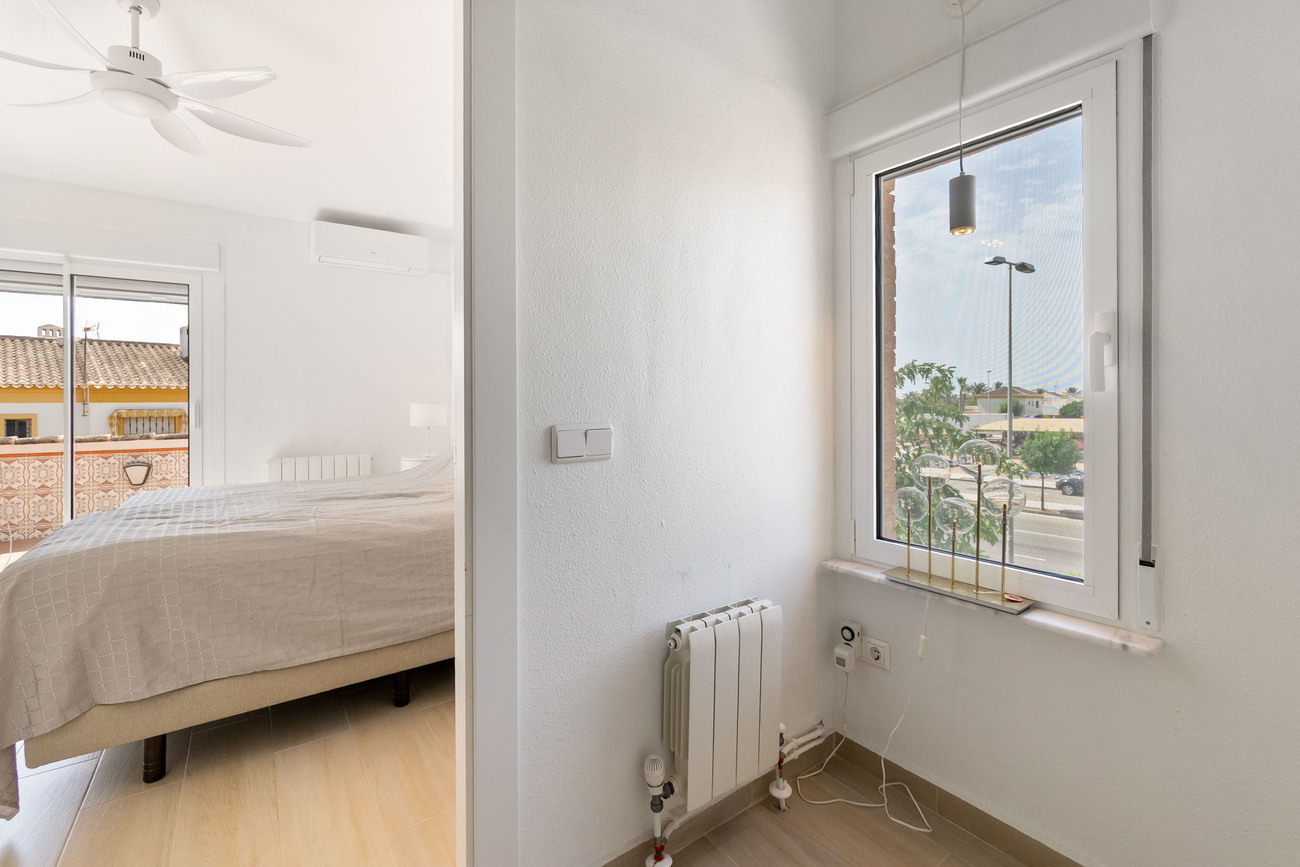 3 Bed, 3 Bath, HouseFor Sale, Torre De La Horadada, Alicante