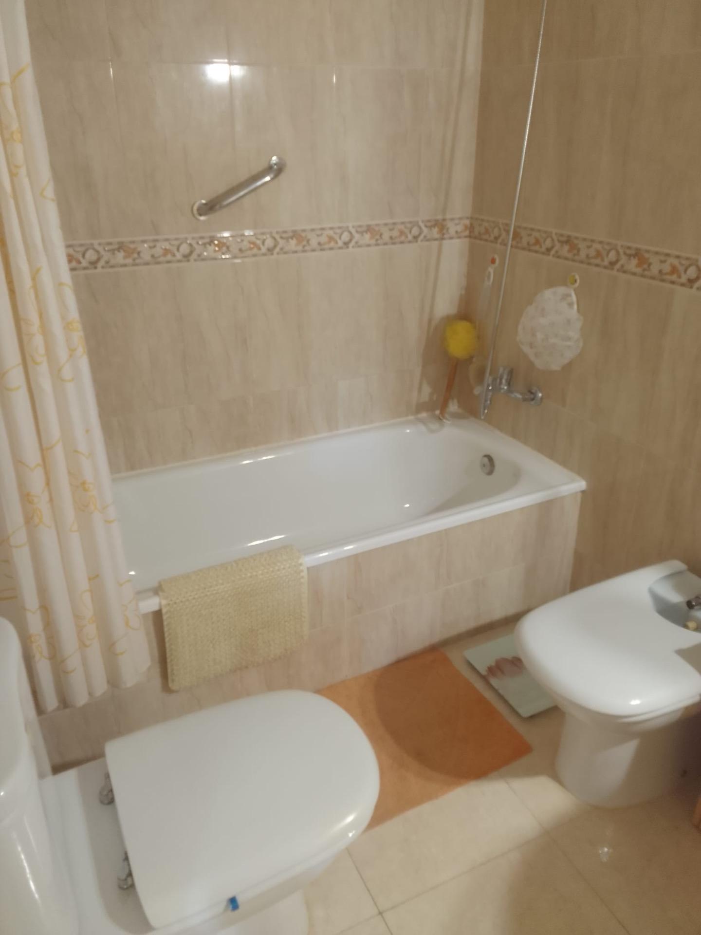 3 Bed, 2 Bath, ApartmentFor Sale, Jacarilla, Alicante
