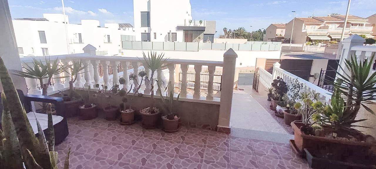 3 Bed, 2 Bath, HouseFor Sale, Torrevieja, Alicante