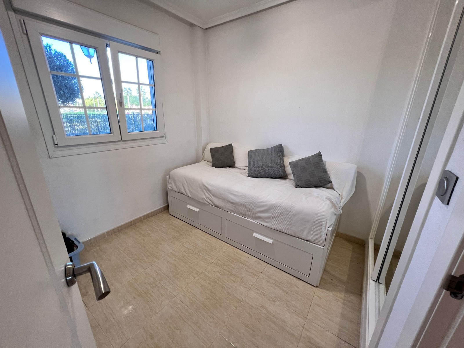 2 Bed, 1 Bath, ApartmentFor Sale, Guardamar Del Segura, Alicante