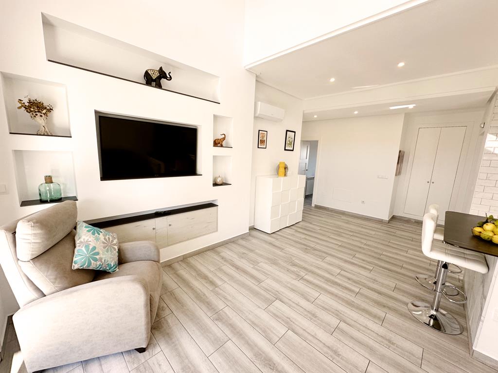 2 Bed, 1 Bath, HouseFor Sale, La Torre Golf Resort, Murcia