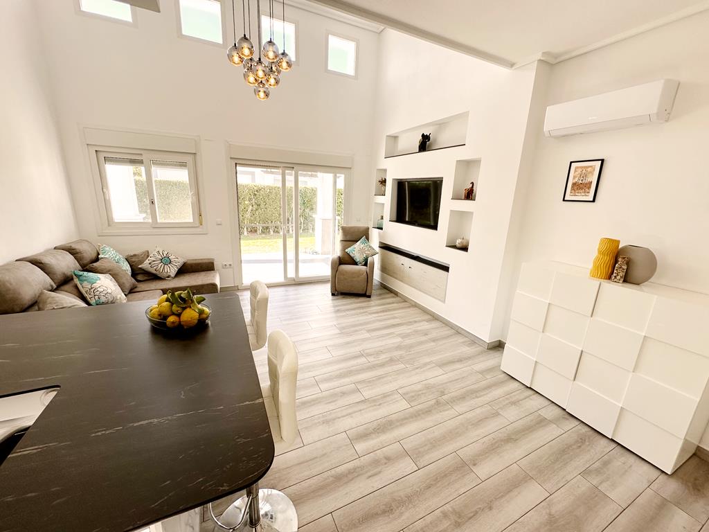 2 Bed, 1 Bath, HouseFor Sale, La Torre Golf Resort, Murcia