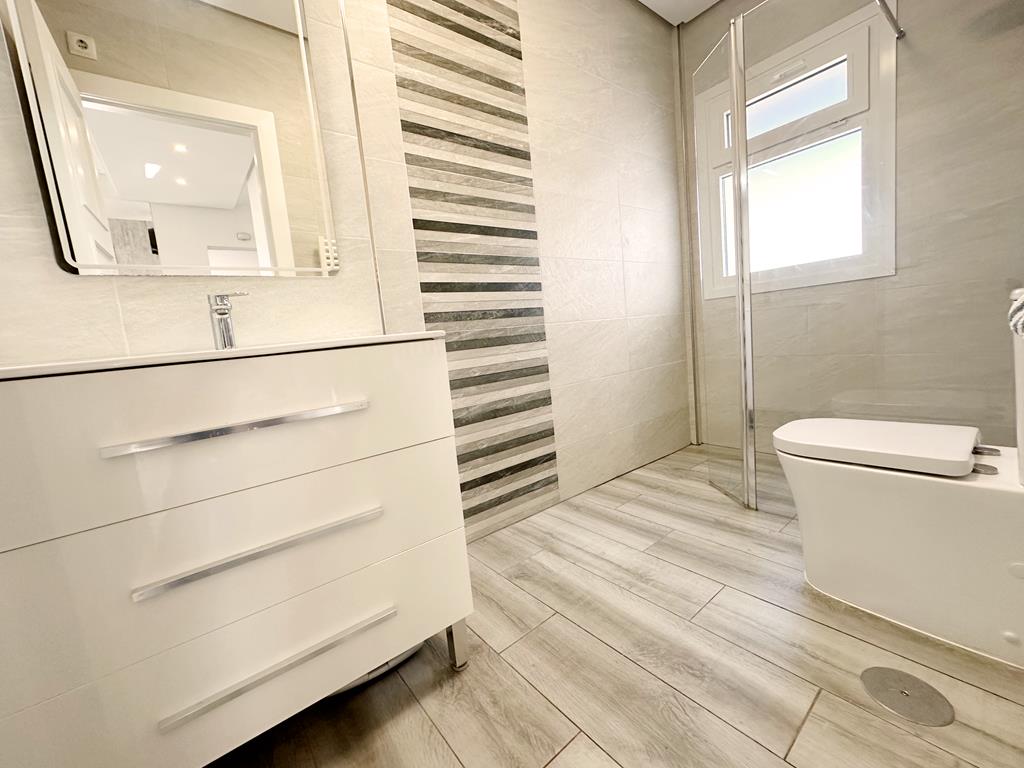 2 Bed, 1 Bath, HouseFor Sale, La Torre Golf Resort, Murcia