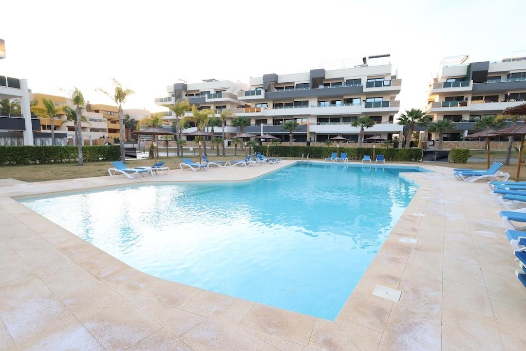 2 Bed, 2 Bath, ApartmentFor Sale, Orihuela Costa, Alicante