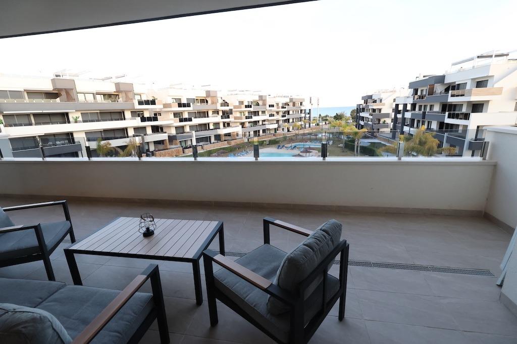 2 Bed, 2 Bath, ApartmentFor Sale, Orihuela Costa, Alicante