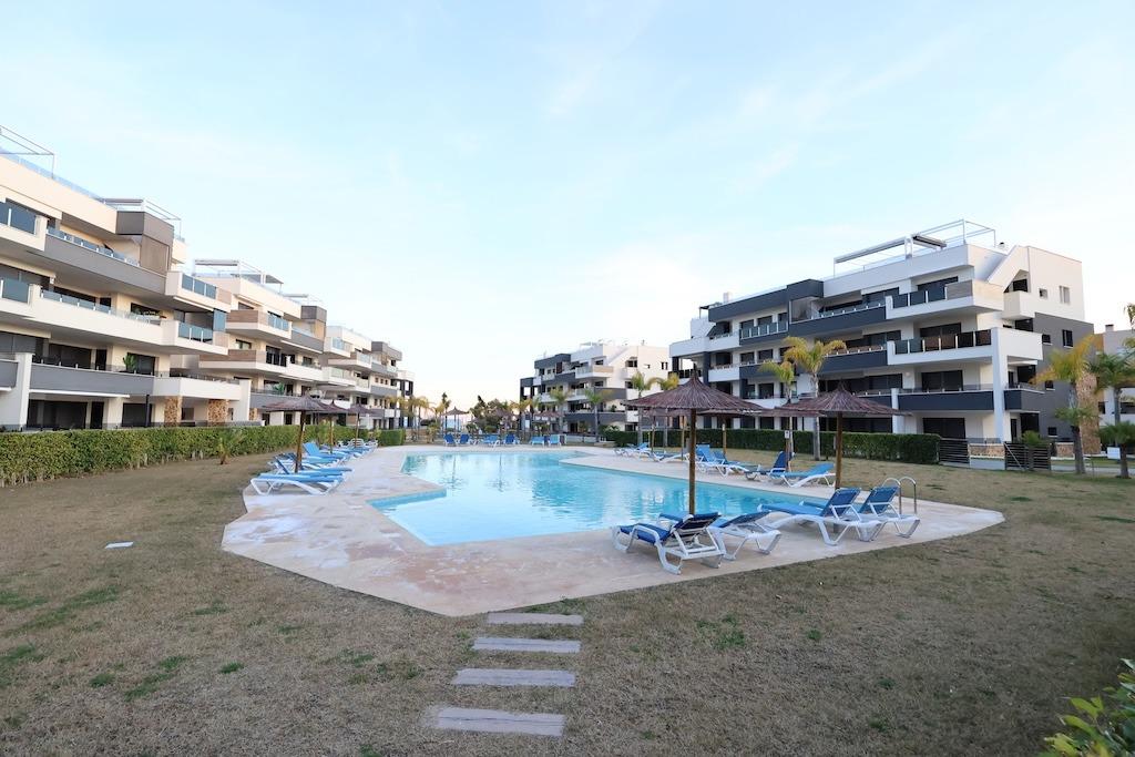 2 Bed, 2 Bath, ApartmentFor Sale, Orihuela Costa, Alicante