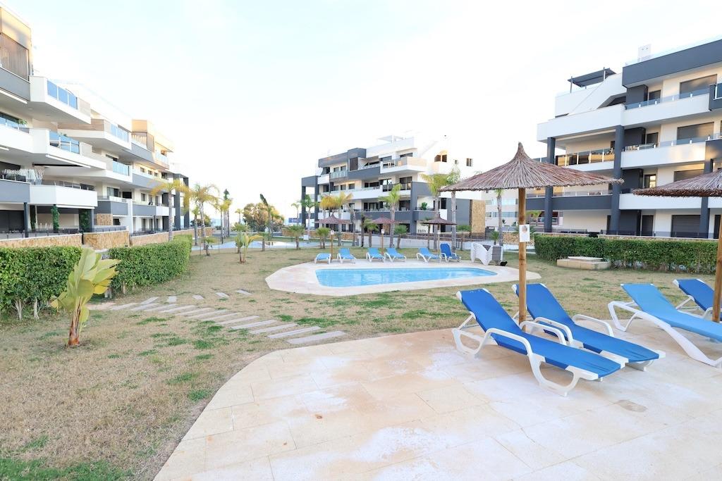 2 Bed, 2 Bath, ApartmentFor Sale, Orihuela Costa, Alicante