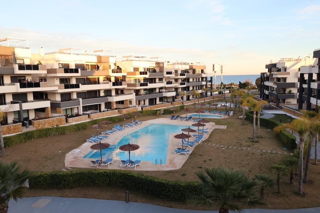 2 Bed, 2 Bath, ApartmentFor Sale, Orihuela Costa, Alicante