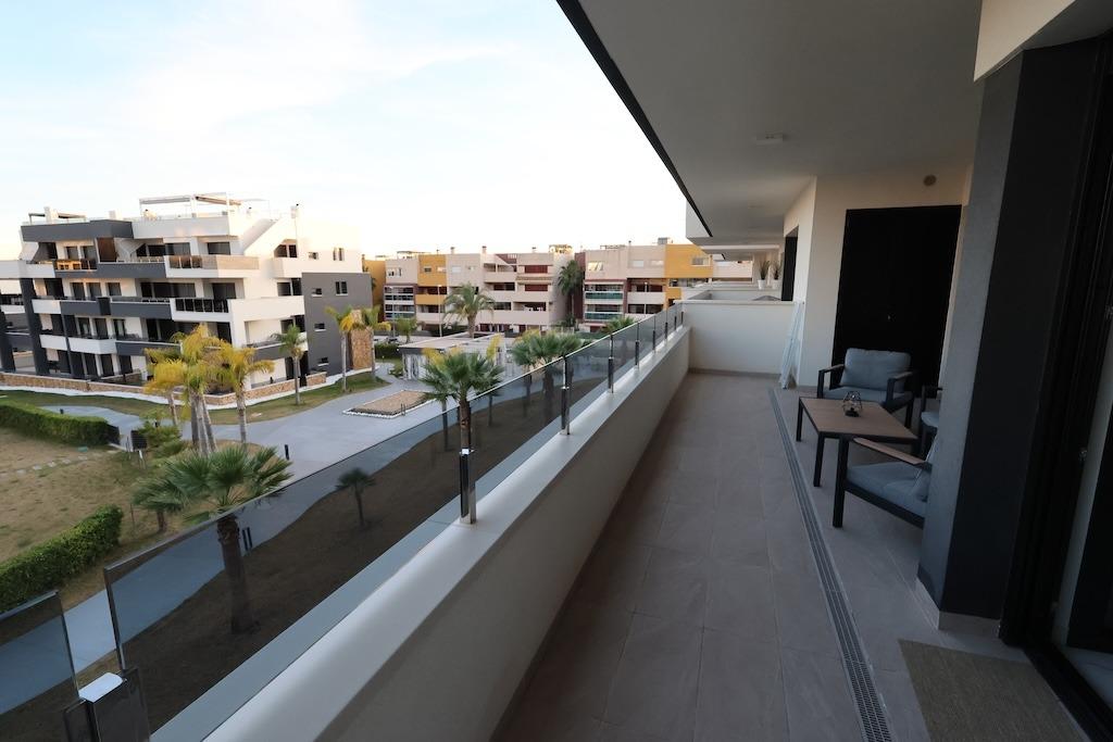 2 Bed, 2 Bath, ApartmentFor Sale, Orihuela Costa, Alicante