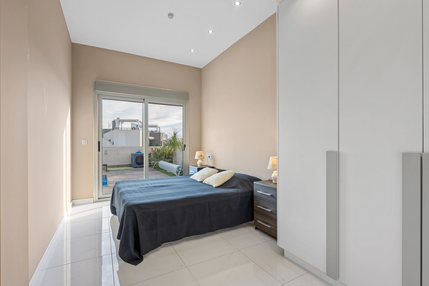 5 Bed, 4 Bath, HouseFor Sale, Villamartin, Alicante