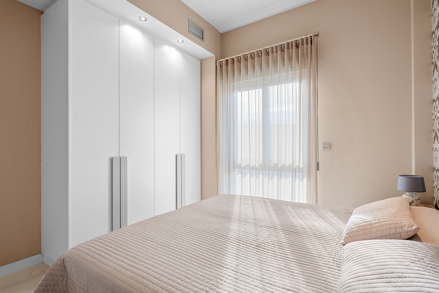 5 Bed, 4 Bath, HouseFor Sale, Villamartin, Alicante