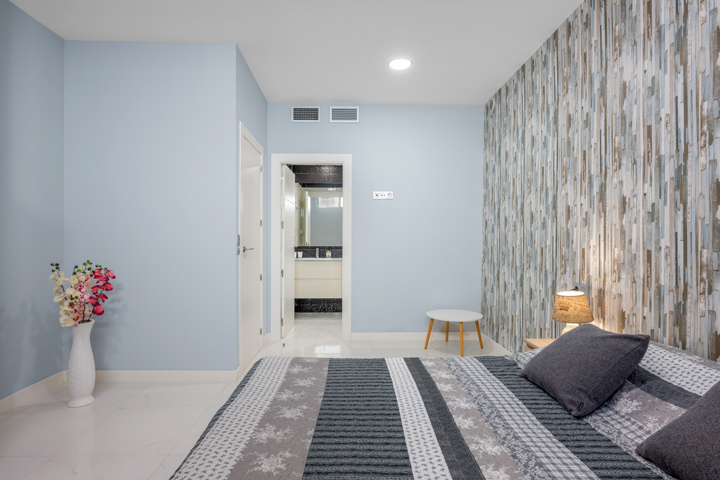 5 Bed, 4 Bath, HouseFor Sale, Villamartin, Alicante