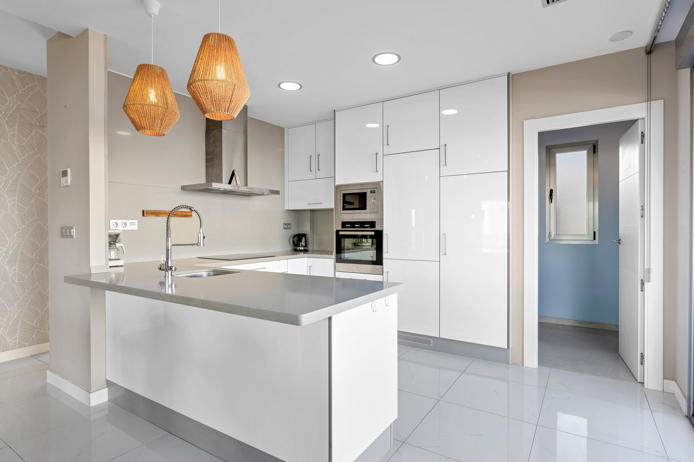 5 Bed, 4 Bath, HouseFor Sale, Villamartin, Alicante