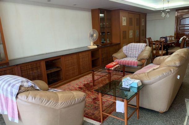 3 Bed, 3 Bath, ApartmentFor Sale, Phrom Phong, Bangkok