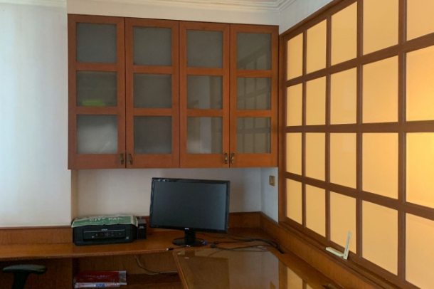 3 Bed, 3 Bath, ApartmentFor Sale, Phrom Phong, Bangkok