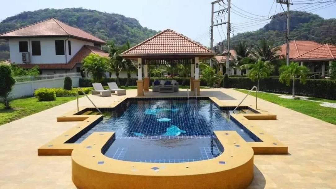 3 Bath, HouseFor Sale, Central - Hua Hin, Prachuap Khiri Khan