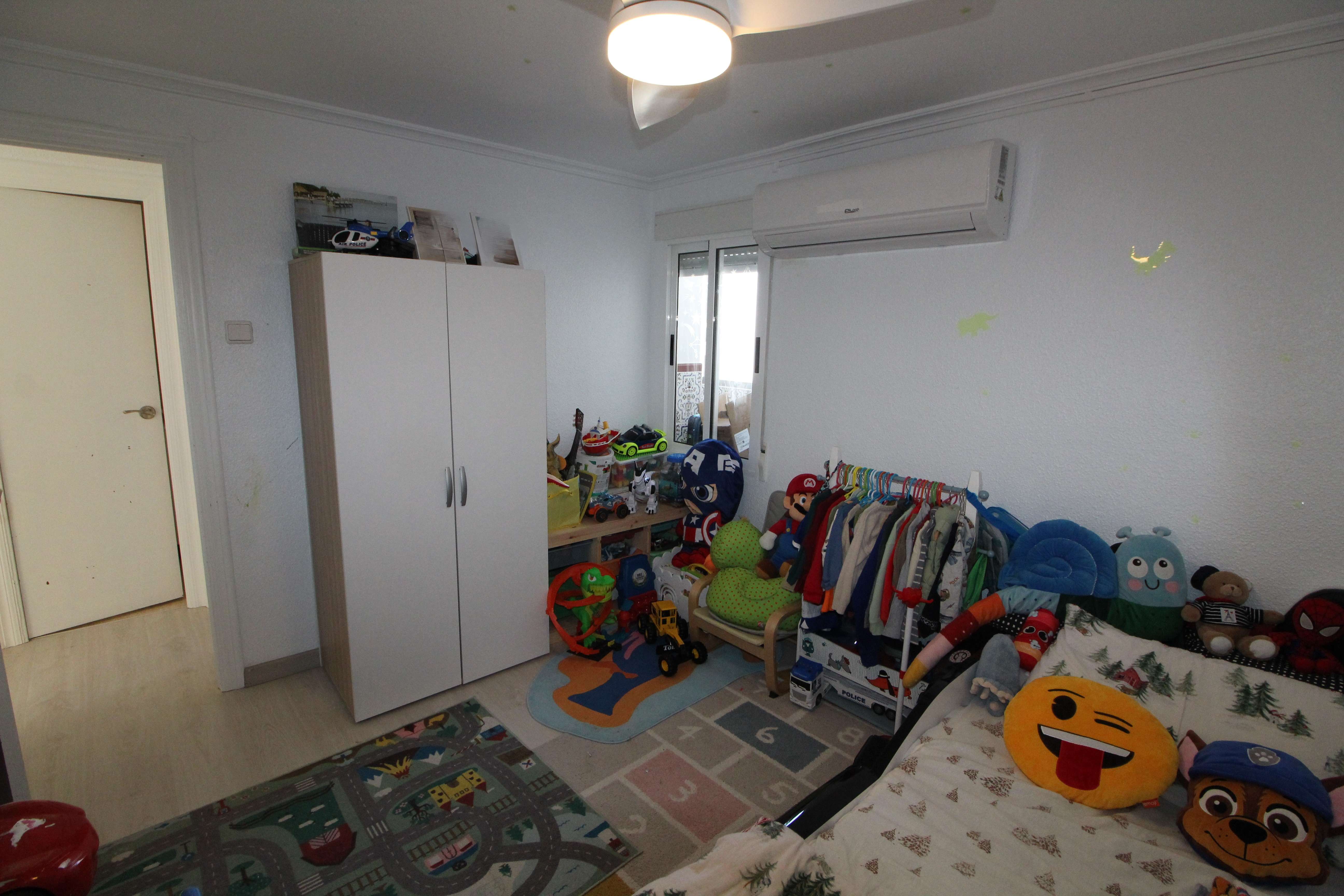 3 Bed, 1 Bath, ApartmentFor Sale, Los Arenales Del Sol, Alicante